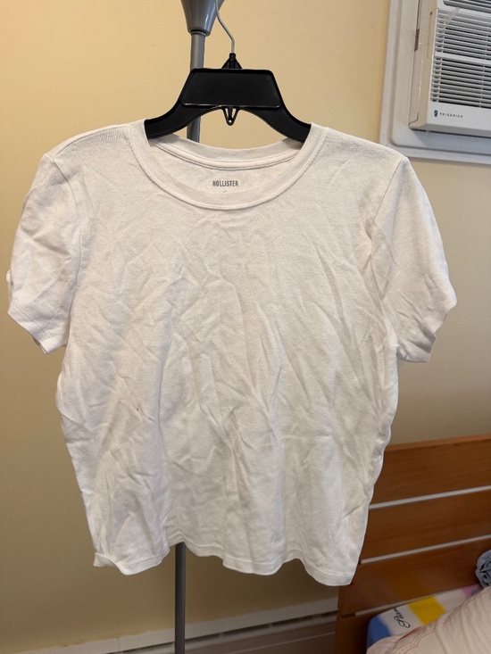 Hollister Tops - Hollister Cotton Crew Baby Tee XL X-LARGE White